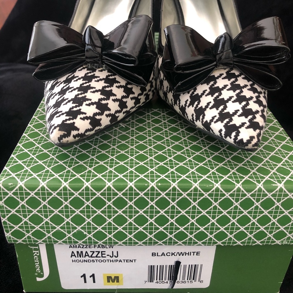 Women’s JRenee size 11